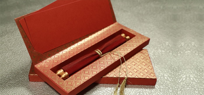 How Scroll Wedding Invitation Cards Can Be Chosen For Royalty