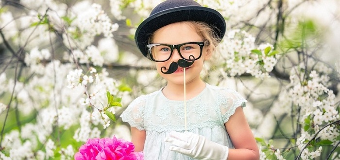 how to decide whether to invite guest to your wedding