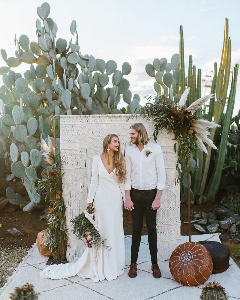 cactus ceremony backdrop